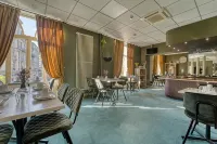 Cit'Hotel l'Escurial - 3-Star