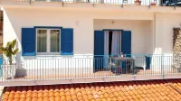 Bright Apartment with Sea View 200 Meters from the Beach wi fi Car Rental - balcone