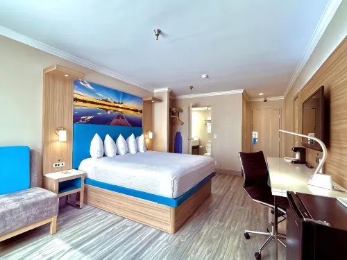 Days Inn by Wyndham Los Angeles LAX/ Redondo&ManhattanBeach - 2-Star