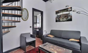 Chic Loft with Big Private Terrace on Ile Saint Louis