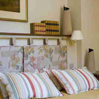 Hôtel Restaurant Le Viscos · Saint-Savin Rooms