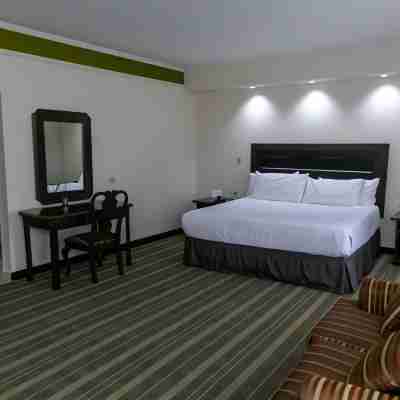 Best Western Hotel Plaza Matamoros Rooms