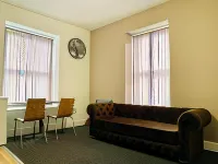 Marina Apartments Hotel di Bingley