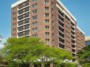 Residence Inn Bethesda Downtown