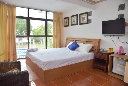 Baan P'Mike Resort Pranburi
