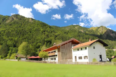 Jugendherberge Schliersee فنادق في Fischbachau