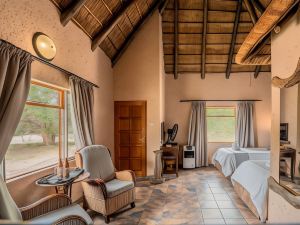 Grassland Safari Lodge