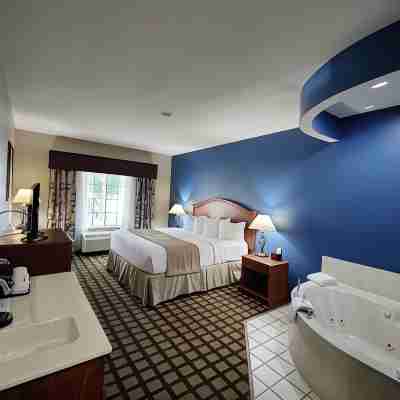 Baymont by Wyndham Albany Rooms