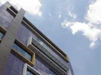 Hotel Alma Hotell i Kecamatan Tanahabang
