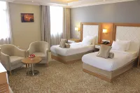 Momona Hotel