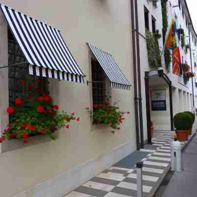 Charming Hotel dei Chiostri Hotel Exterior