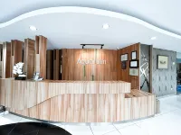 Grand Aquarium Hotel Pangandaraan Hotels in Pangandaran
