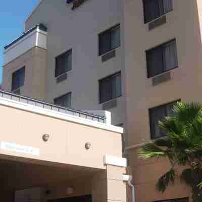 Fairfield Inn & Suites Holiday Tarpon Springs Hotel Exterior