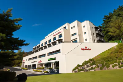 Petro Hotel (Formerly Ramada Mungyeongsaejae)