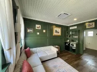 The Rockhound Boutique Hotel