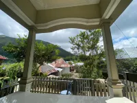 Nyampon Vila Hotels in Sembalun Bumbung