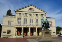 Hummel Hostel - Historische Stadtvilla Mit Garten