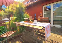 Küstenliebe Gartenpension & Ferienwohnungen Hotels in Börgerende-Rethwisch