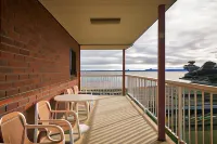 The Waterloo Hotel Hotels in Dolphin Sands