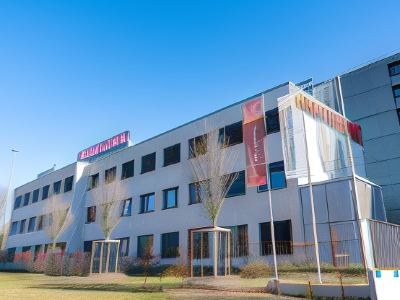 Nash Pratik Hotel