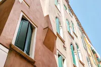 Venice Apartments فنادق في البندقية