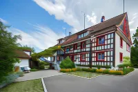 Historische Residenz Lindeneck Hotels in Amriswil