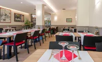 Hostal la Vila Hotels in San Feliu de Pallarols