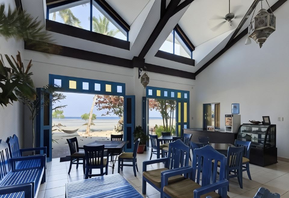 마이크로텔 바이 윈덤 푸에르토 프린세사 호텔 썸네일