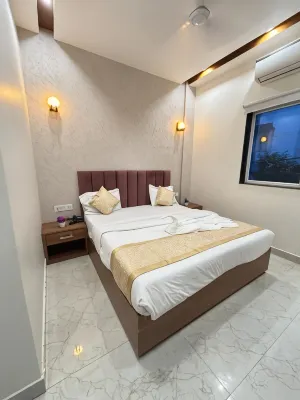 Hotel Satsang Grand