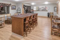 Super 8 by Wyndham Kalispell Glacier National Park Hotels in Somers