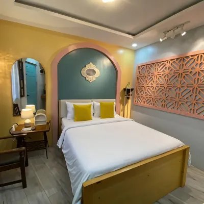 Rain Airport Bed and Breakfast Hotels near Arista Place
