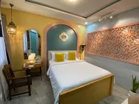 Rain Airport Bed and Breakfast - New