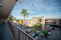 Casa Bella Inn- Huntington Park Hotels in Huntington Park