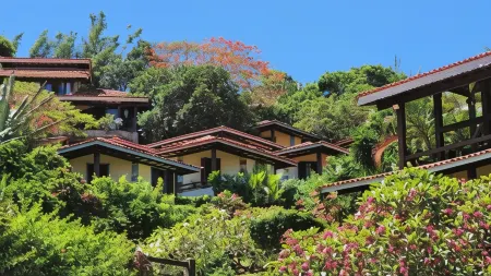 木槿花海灘酒店