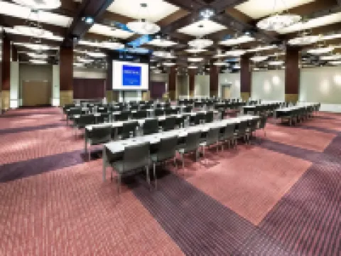 Dorint Hotel am Heumarkt Köln ケルンのホテル