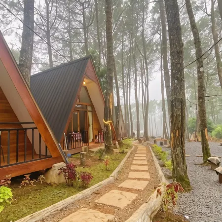 Great Panorama Lodge & Camp by Mhm Отели рядом с достопримечательностью «Кемпинг-парк Графика-Сиколе»