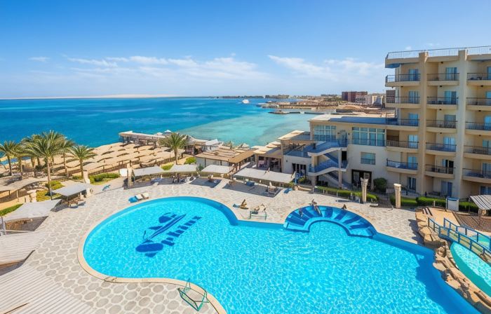 King Tut Aqua Park Beach Resort