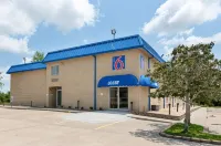 Motel 6 New Iberia, La Hotels near Reserve at Squirrel Run