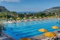 Poiano Garda Resort Appartamenti - Uima-altaat