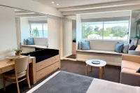 Coogee Sands Hotel & Apartments