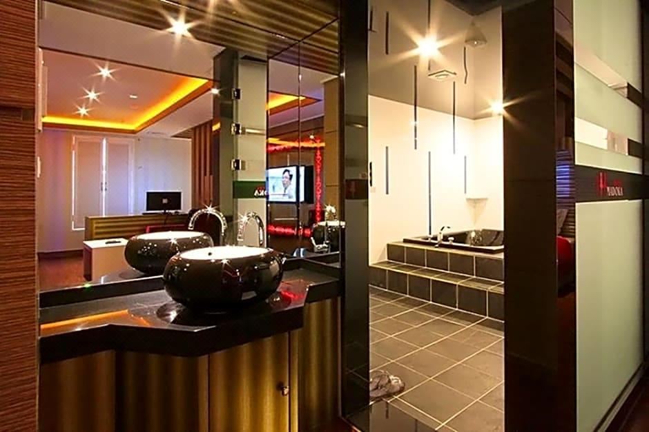 마도카의 편의시설 또는 주변 환경