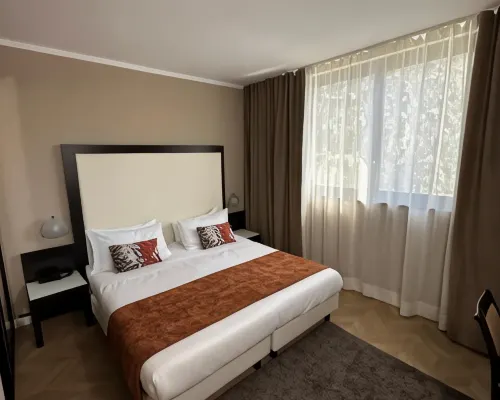 Hotel Comtur Hotel a Binasco