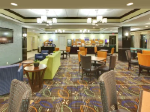 Holiday Inn Express & Suites COVINGTON by IHG Hotels in Covington
