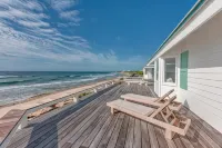 Elbow Reef Hotels in Elbow Cay