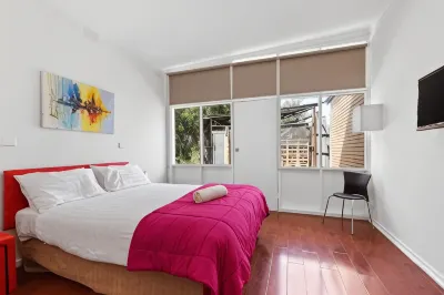 Torrumbarry Motel