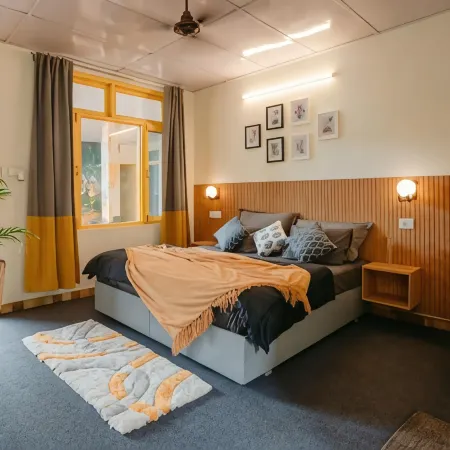 The Hosteller Bir