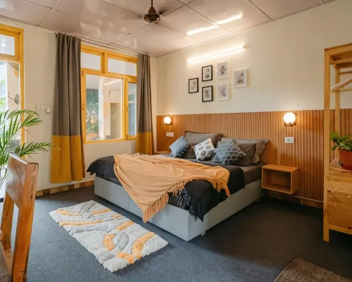 The Hosteller Bir Hotels in Kangra