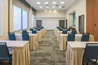 Hampton Inn & Suites Pittsburgh-Downtown