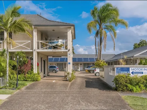 Cooks Endeavour Motor Inn Hotels in Tweed Heads