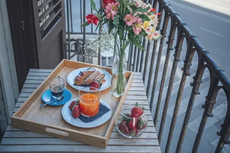 Aquarooms Luxury Suites